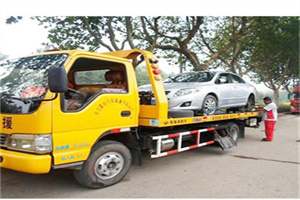 南昌附近24小时汽车拖车服务热线