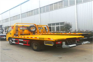 南昌附近拖车救援搭电